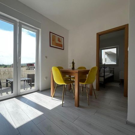 Apartments Petrusic Supetarska Draga Extérieur photo