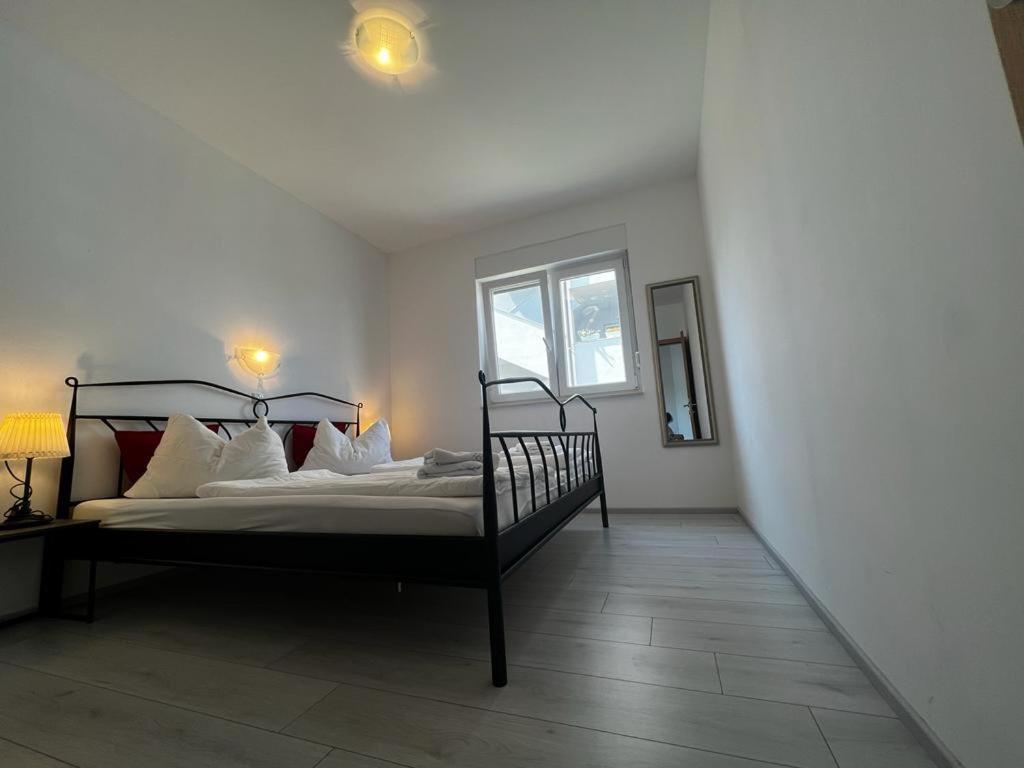 Apartments Petrusic Supetarska Draga Extérieur photo